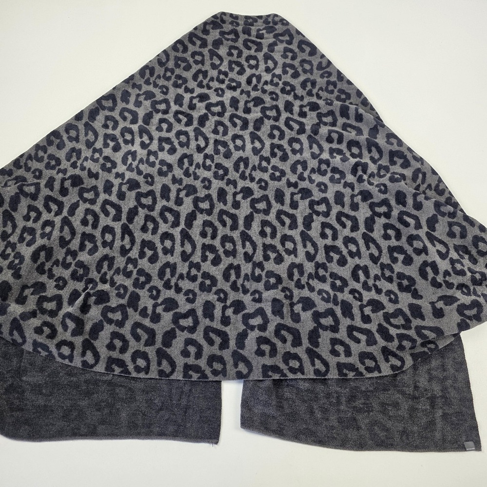 Barefoot Dreams Gray Leopard Print Open Cardigan - Picture 12 of 14